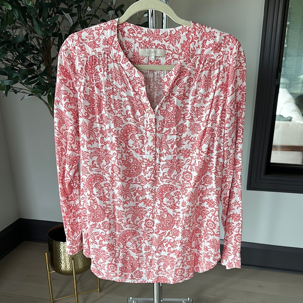 LOFT Red and White Blouse Elegant Top